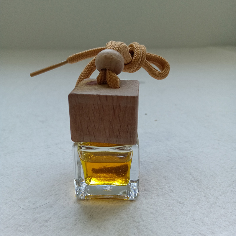 Čtvercový difuzér osvěžovače vzduchu do auta Závěsný/osvěžovač vzduchu na láhev do auta/difuzér na parfémy do auta