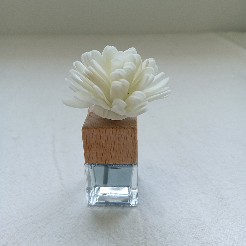 Čtvercový závěsný osvěžovač vzduchu do auta / vůně do auta / osvěžovač vzduchu do auta / parfém do auta / spona do auta Silný osvěžovač vzduchu